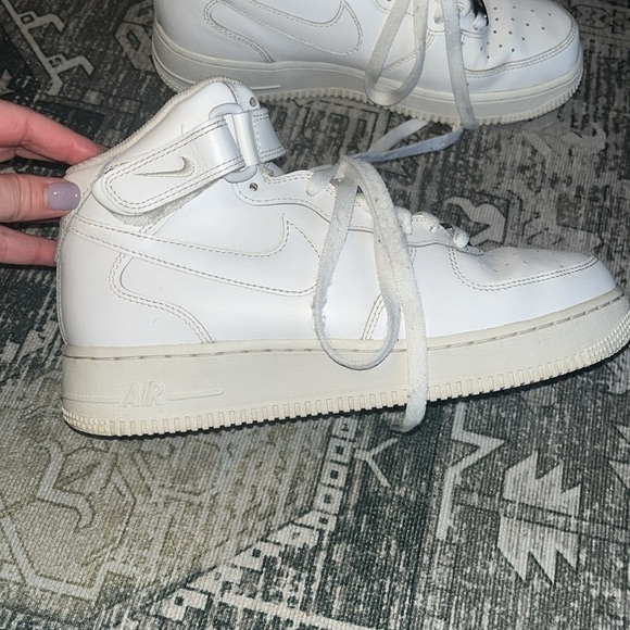 Nike youth Air Force 1 High LE size 7Y - Picture 3 of 11